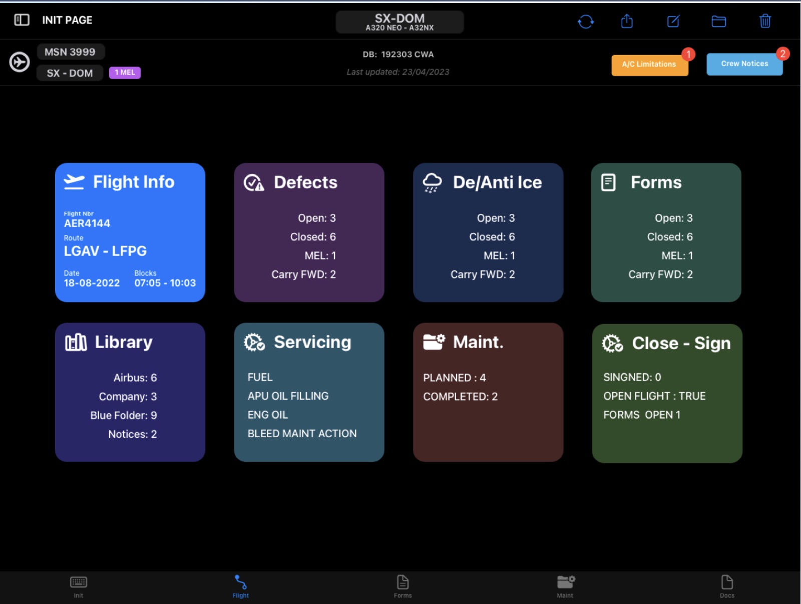 AeroTechLog start page for one aircraft: tiles for flight information, defects, de-icing and anti-icing, forms, library, servicing, maintenance, and close and sign.